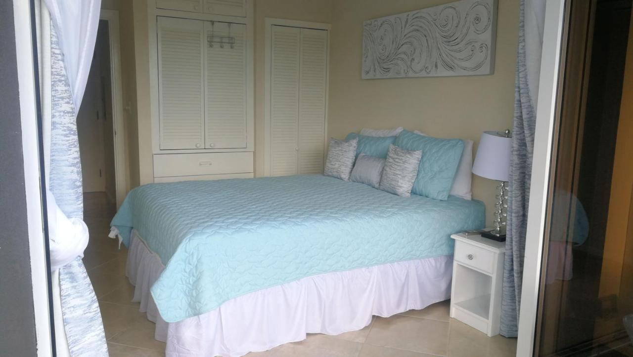 Lantana Barbados Condos Saint James Buitenkant foto